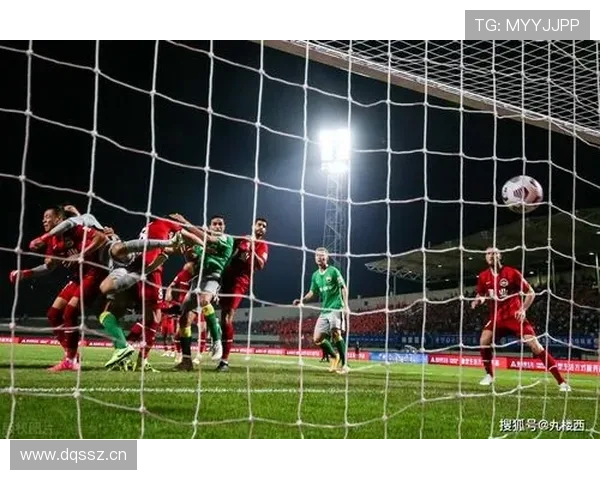 西足协提议伯纳乌举办欧美杯 阿足协强烈反对